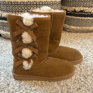 KOOLABARA by UGG Tall Brown Boots with poms & bows, no box, size 10